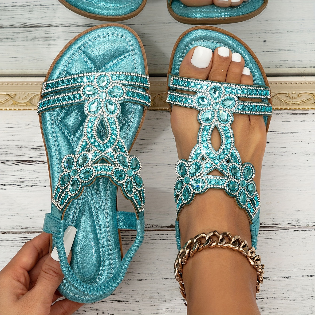 Leah | Lightweight Adaptive Strap Sandals