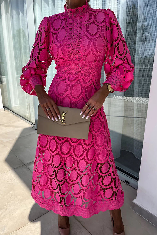 Rose – Romantic Lace Dress